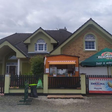 Nocleh Na Jihu Apartamento Veselí nad Moravou Exterior foto